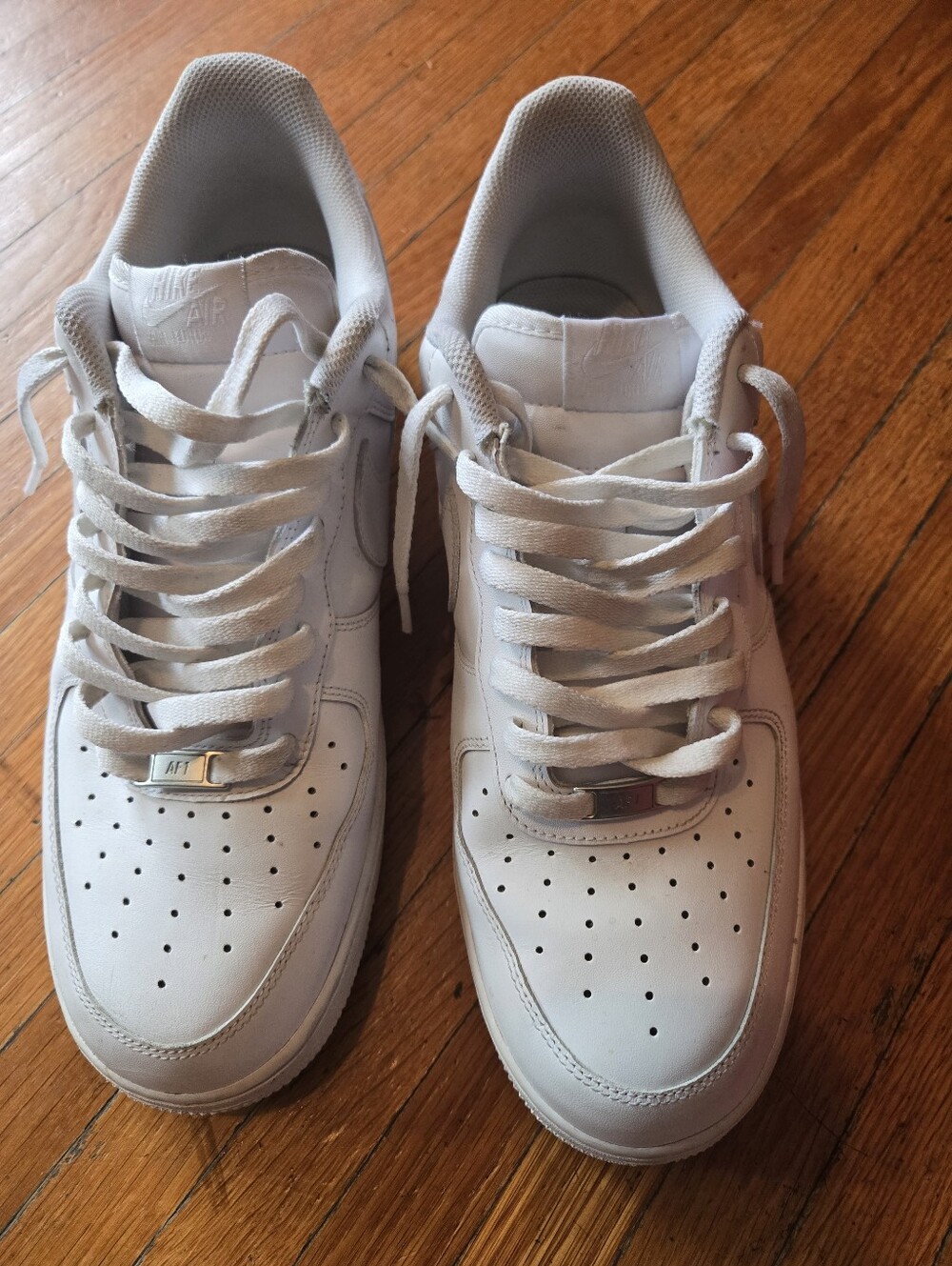 Nike Men's Low-Top White Leather Sneakers